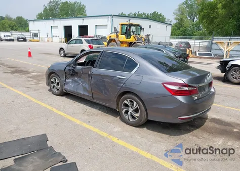2017 Honda Accord Lx из США, поврежденный, VIN 1HGCR2F32HA275408
